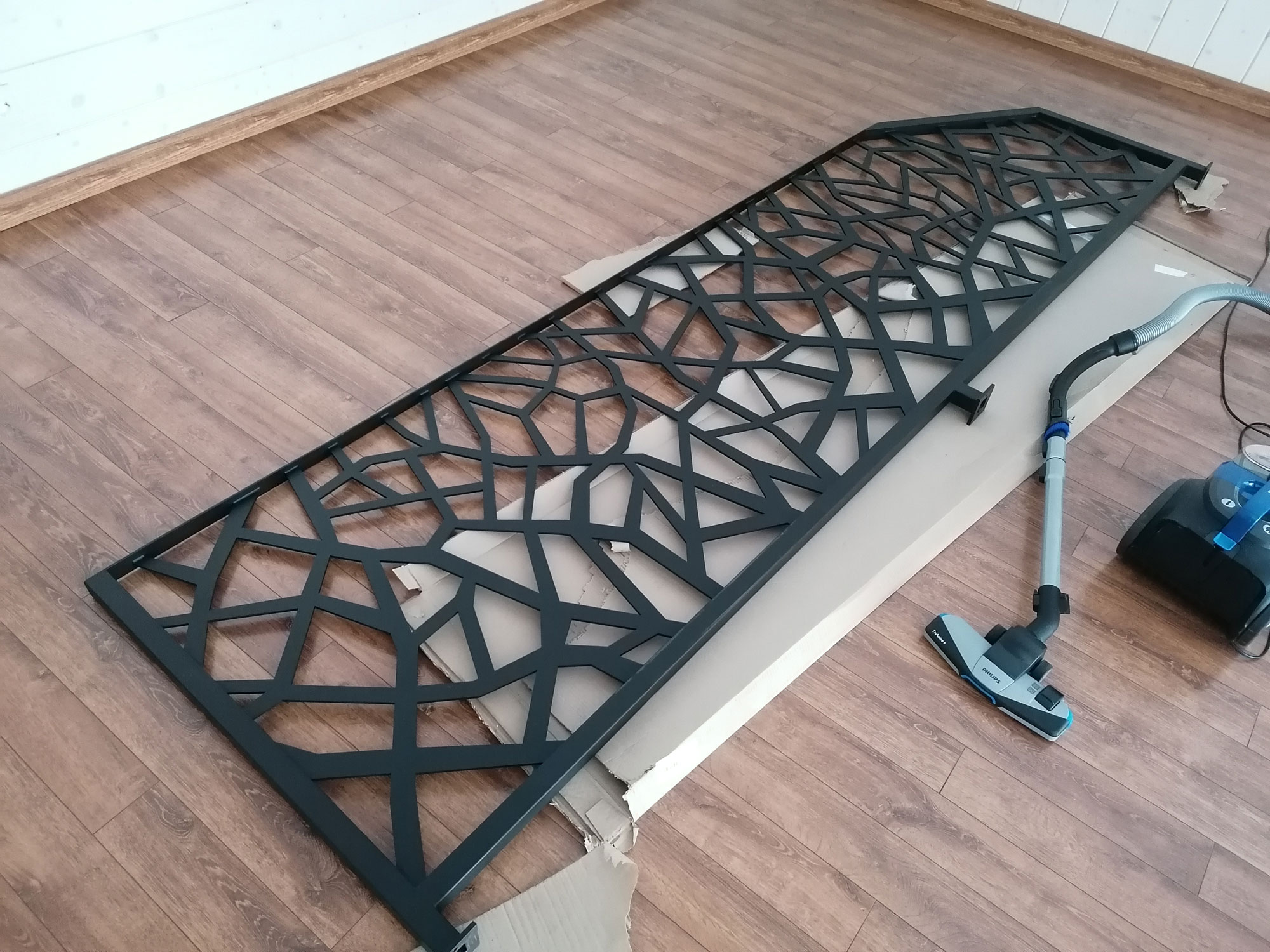 Монтаж лестницы на этапе финальной отделки