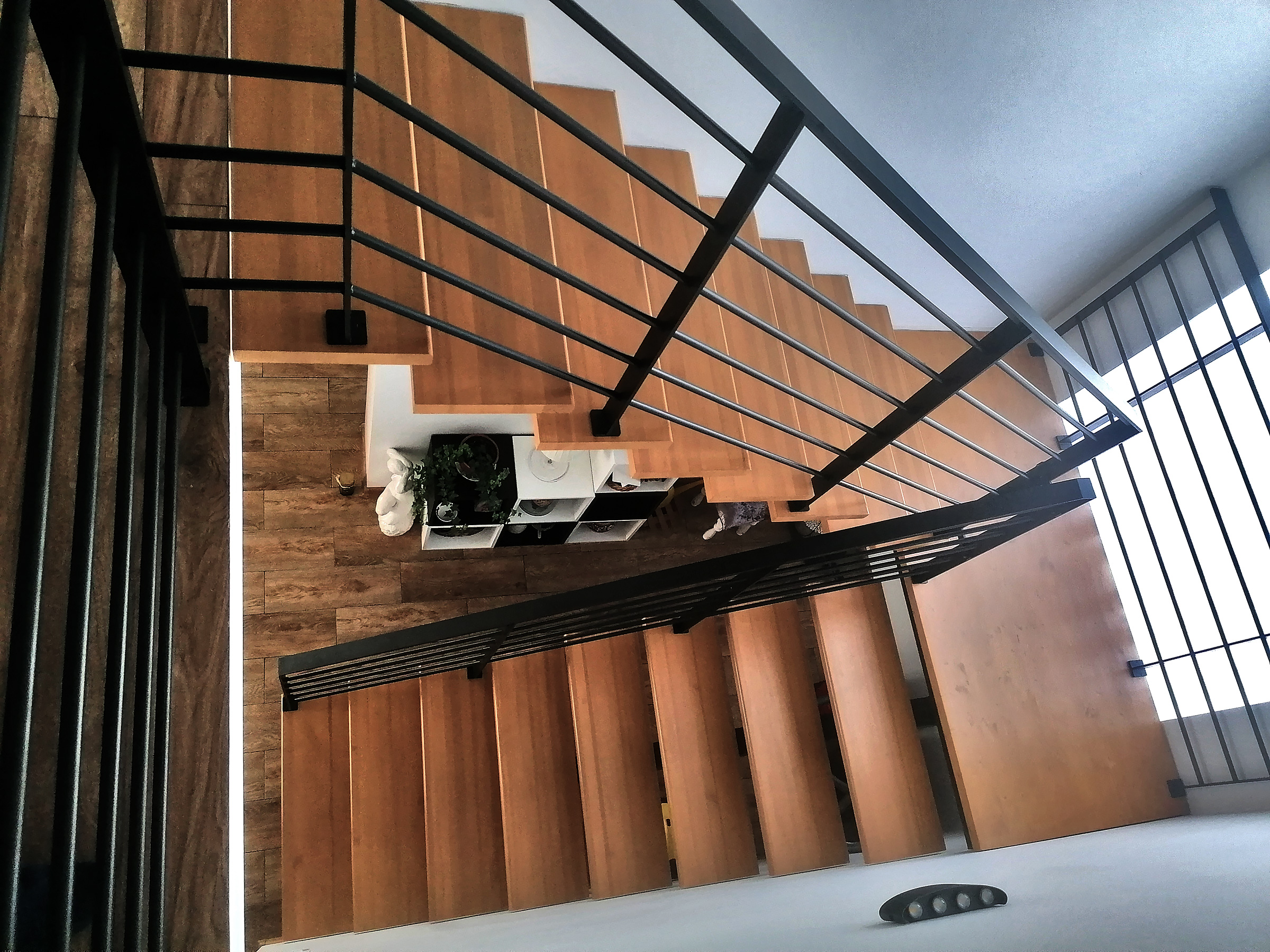 Монокосоурная лестница